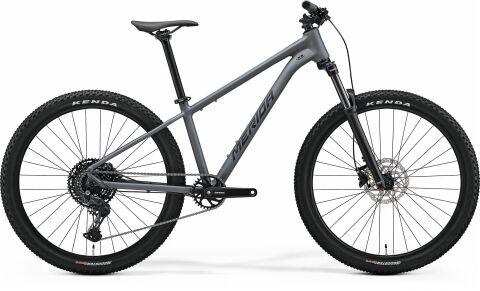 MERIDA BIG.SEVEN 200 Silk Dark Grey(Black) 2026 vel. XS